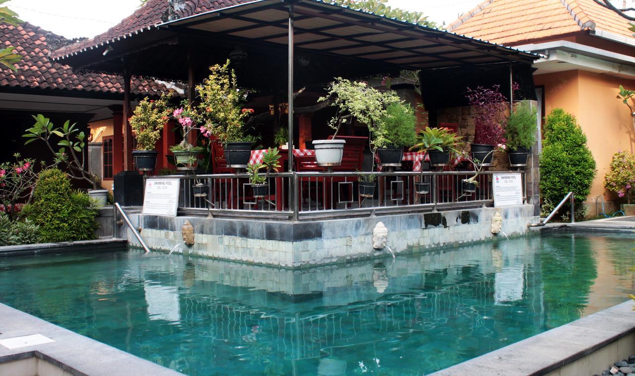 Kesumasari Beach Hotel Sanur  Exterior photo